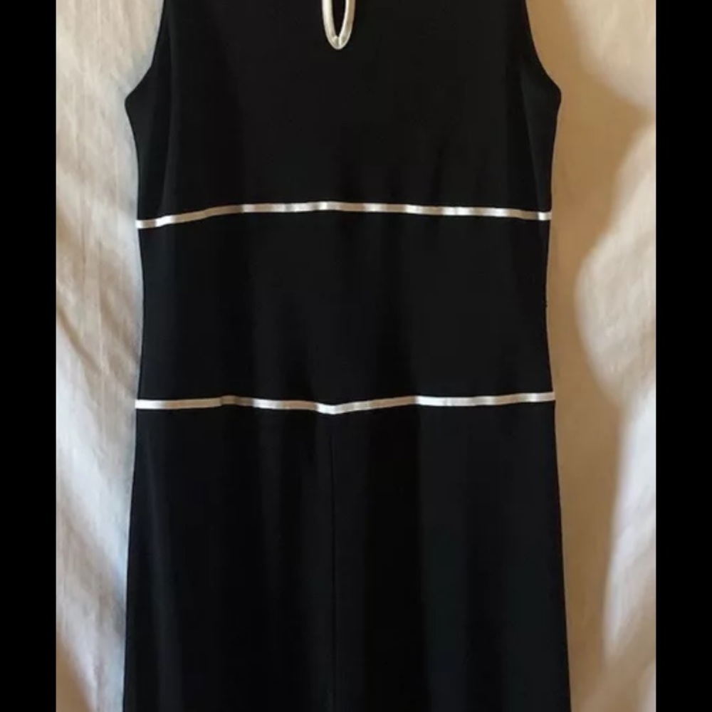 Vtg Petite Sophisticate Lightweight Black Dress White Trim Keyhole Stripes